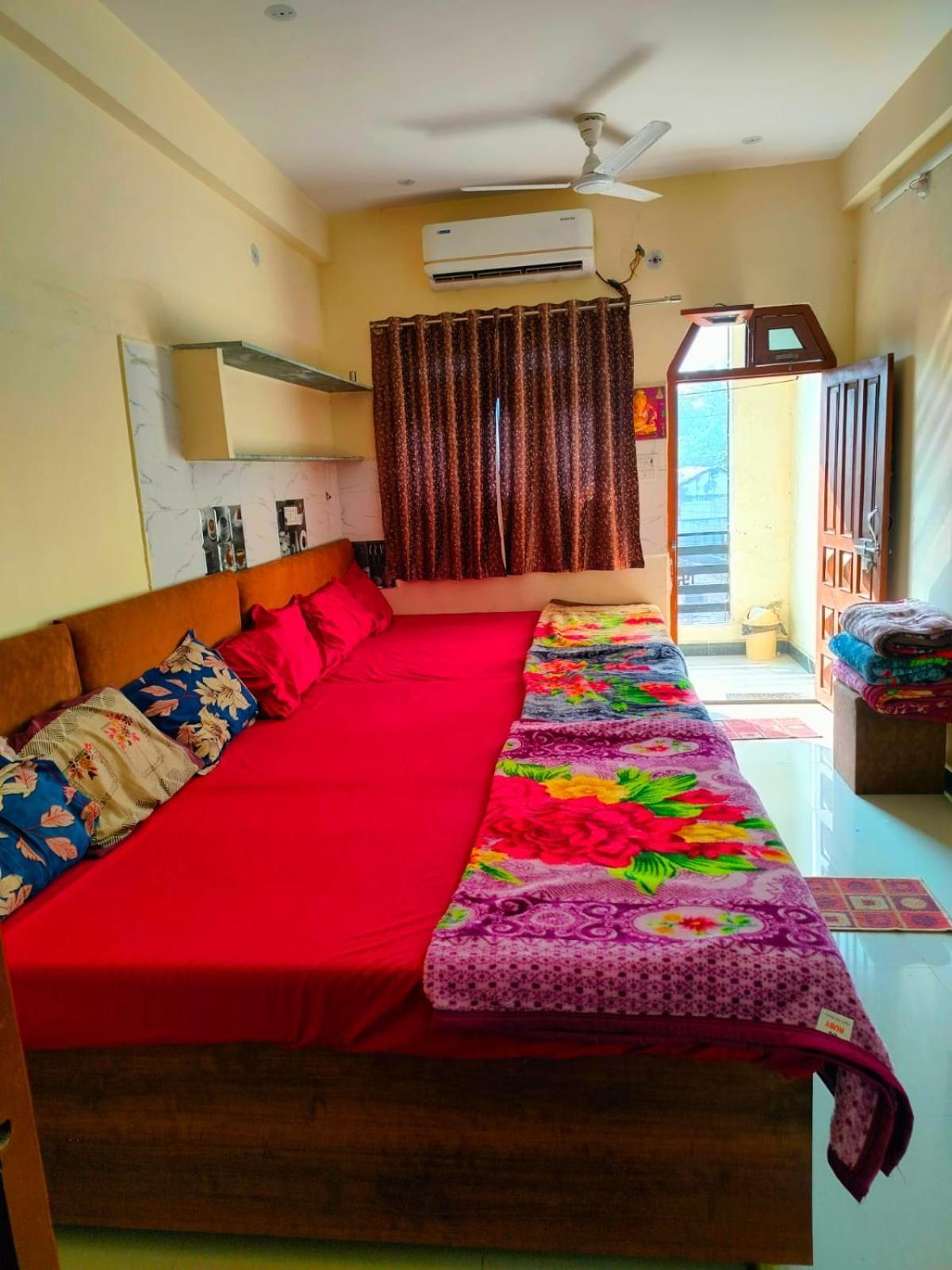 Hotel Maruti Palace Ujjain Esterno foto